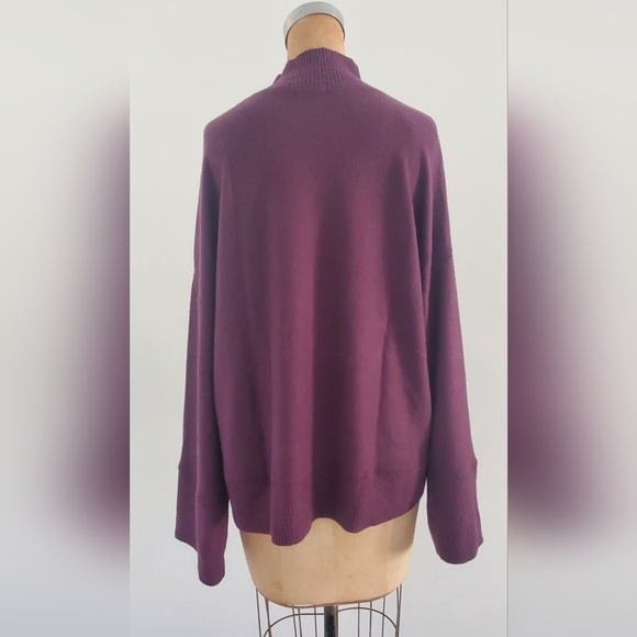 redhaute mock neck sweater,.size M, purple - Picture 3 of 7